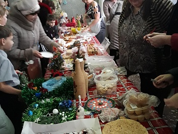 14  декабря 2018 года в здании Давыдовского Дома культуры прошла благотворительная ярмарка